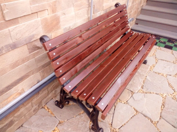 Скамейка чугунная «Классика» 2,0 м (2 опоры)