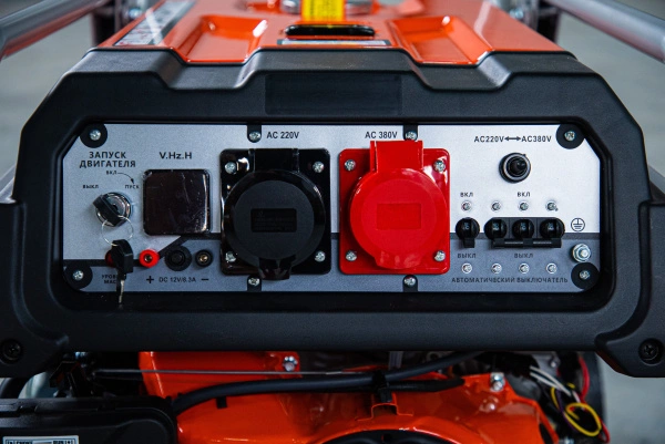 Генератор бензиновый 8,0 кВт 220В/380В с электростартером TOR KM11000HE