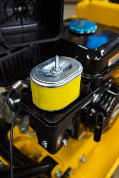 Виброплита 85 кг, 13кН (LCT) бак, коврик, колесный комплект TOR T-80*