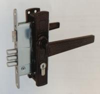 Д-град Зенит ЗВ4-3.01Р бронза 3 ригеля м/о 55 Замок врезной с/руч (15)